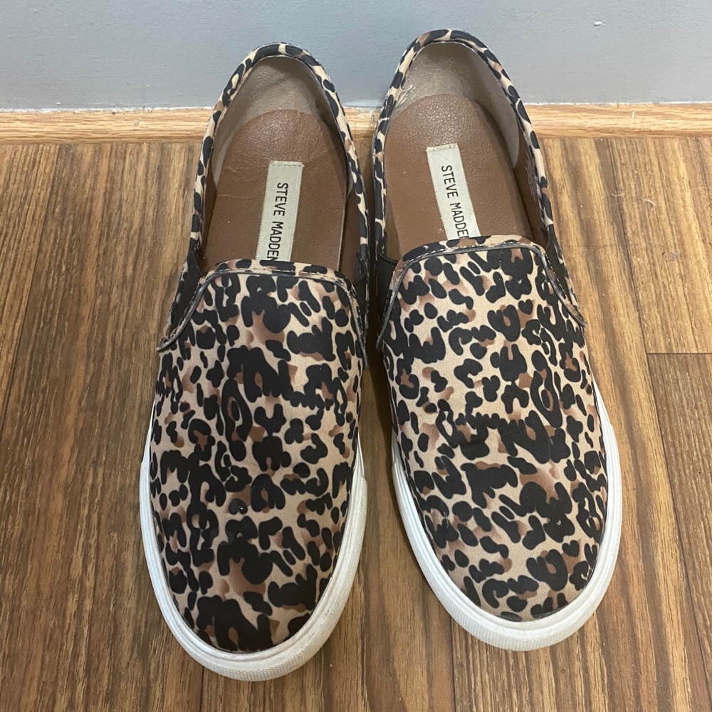 Women’s size 9 Steve Madden